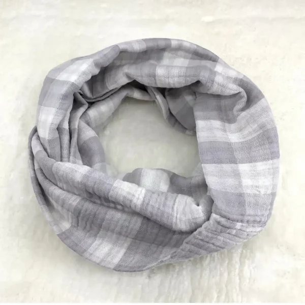 bufanda-infinita-infantil-muselina-cuadros-gris