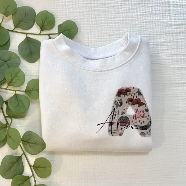 sudadera-infantil-personalizada-inicial-nombre-navidad-blanca